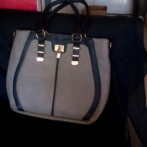 No brand purse